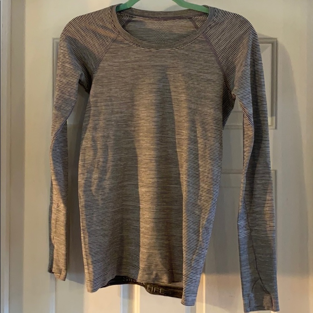 Lululemon swiftly tech long sleeve
